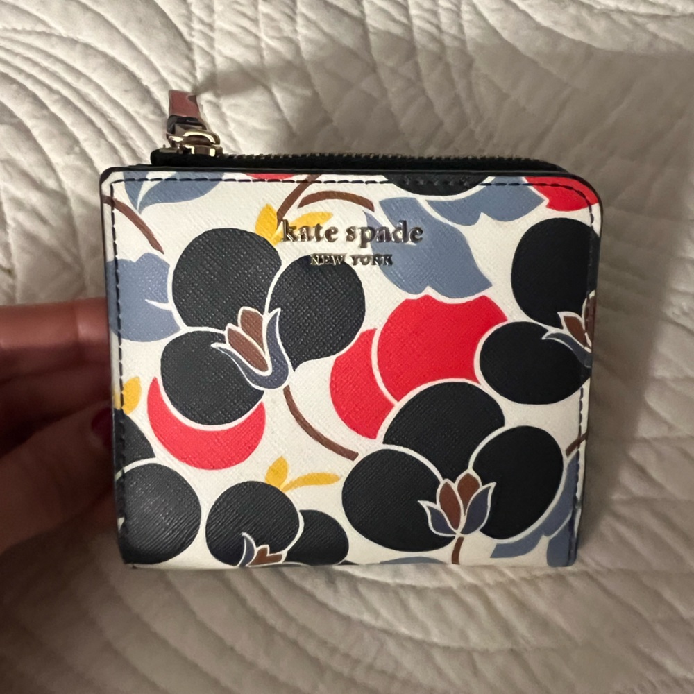 New Kate Spade Folding Wallet